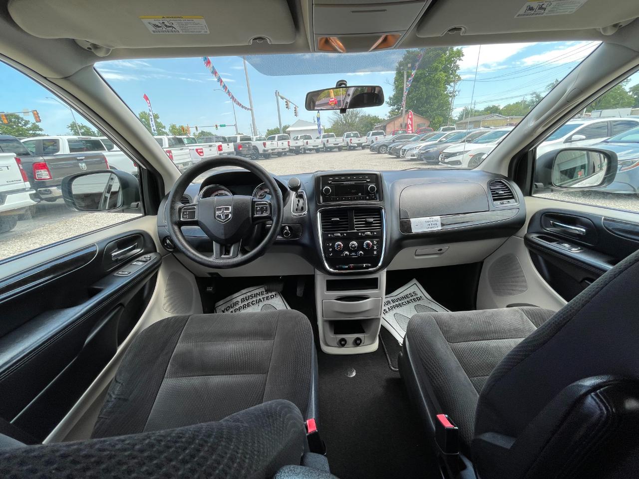 Dodge Grand Caravan SE 2017