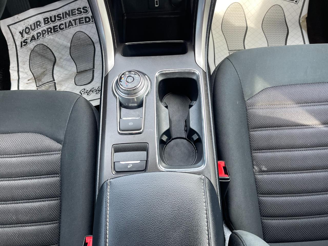 Ford Fusion SE 2017