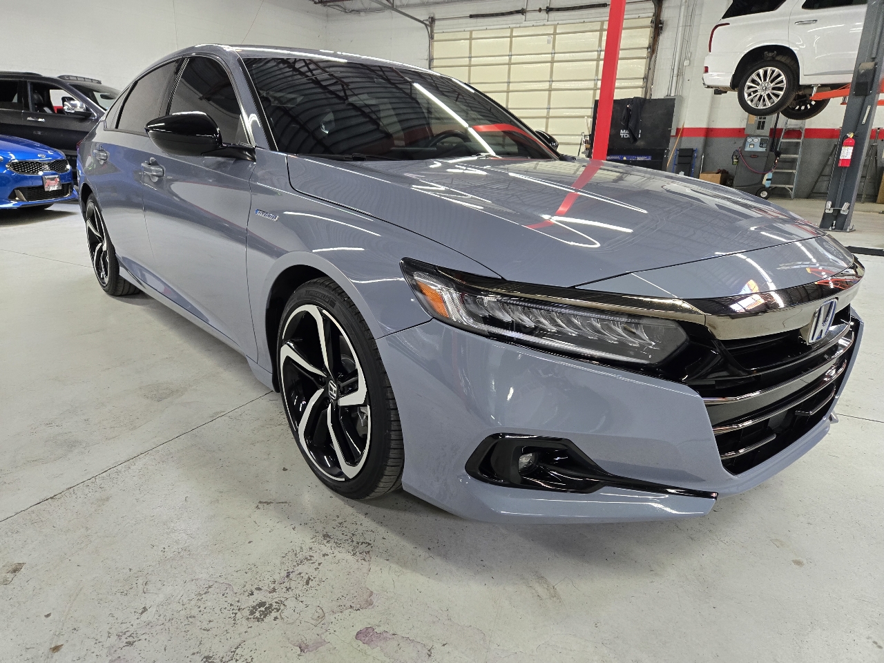2022 Honda Accord Hybrid Sport photo 3