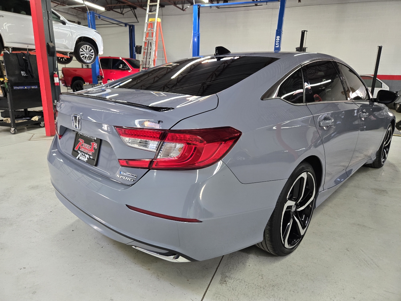 2022 Honda Accord Hybrid Sport photo 4
