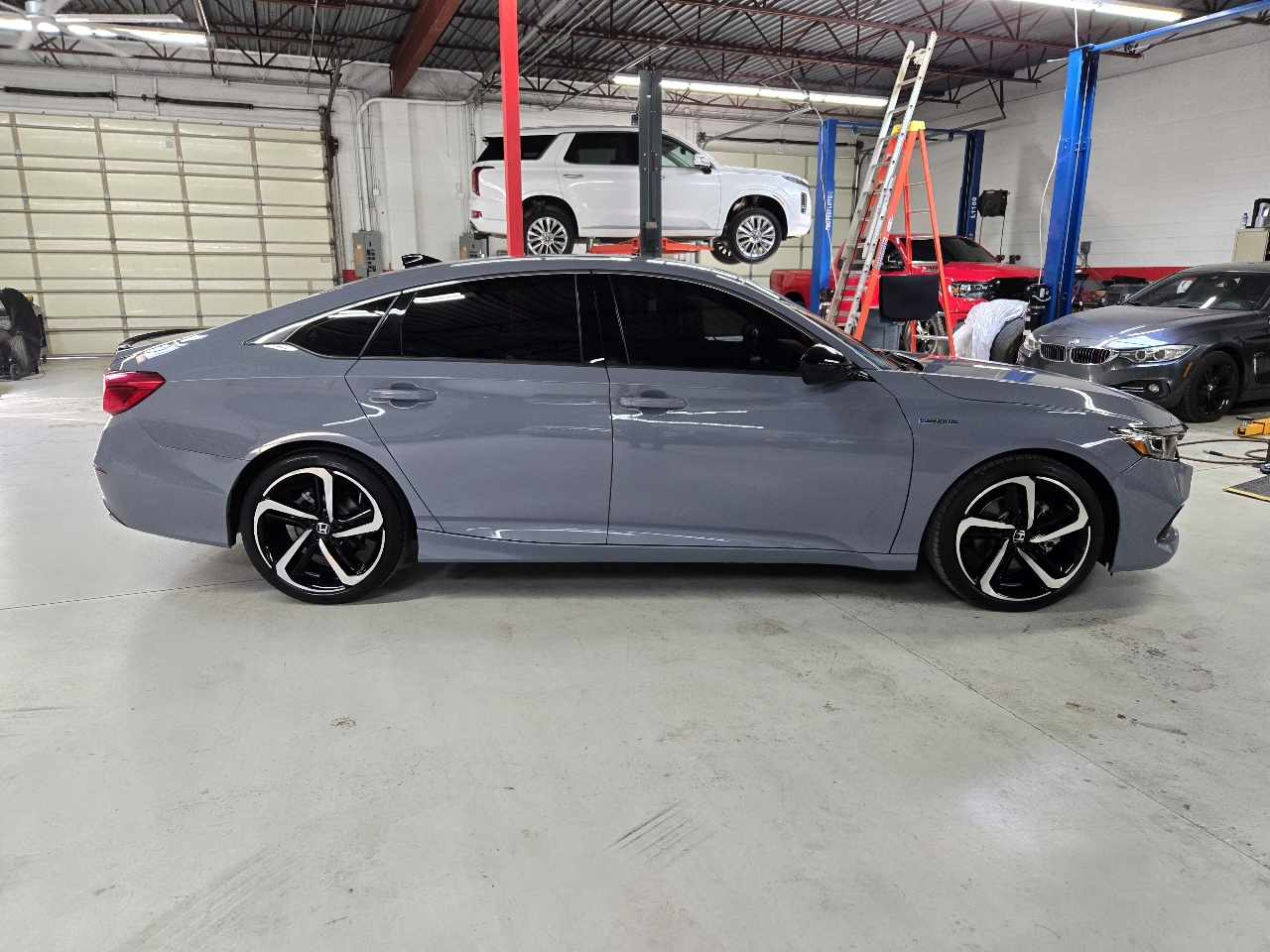 2022 Honda Accord Hybrid Sport photo 5