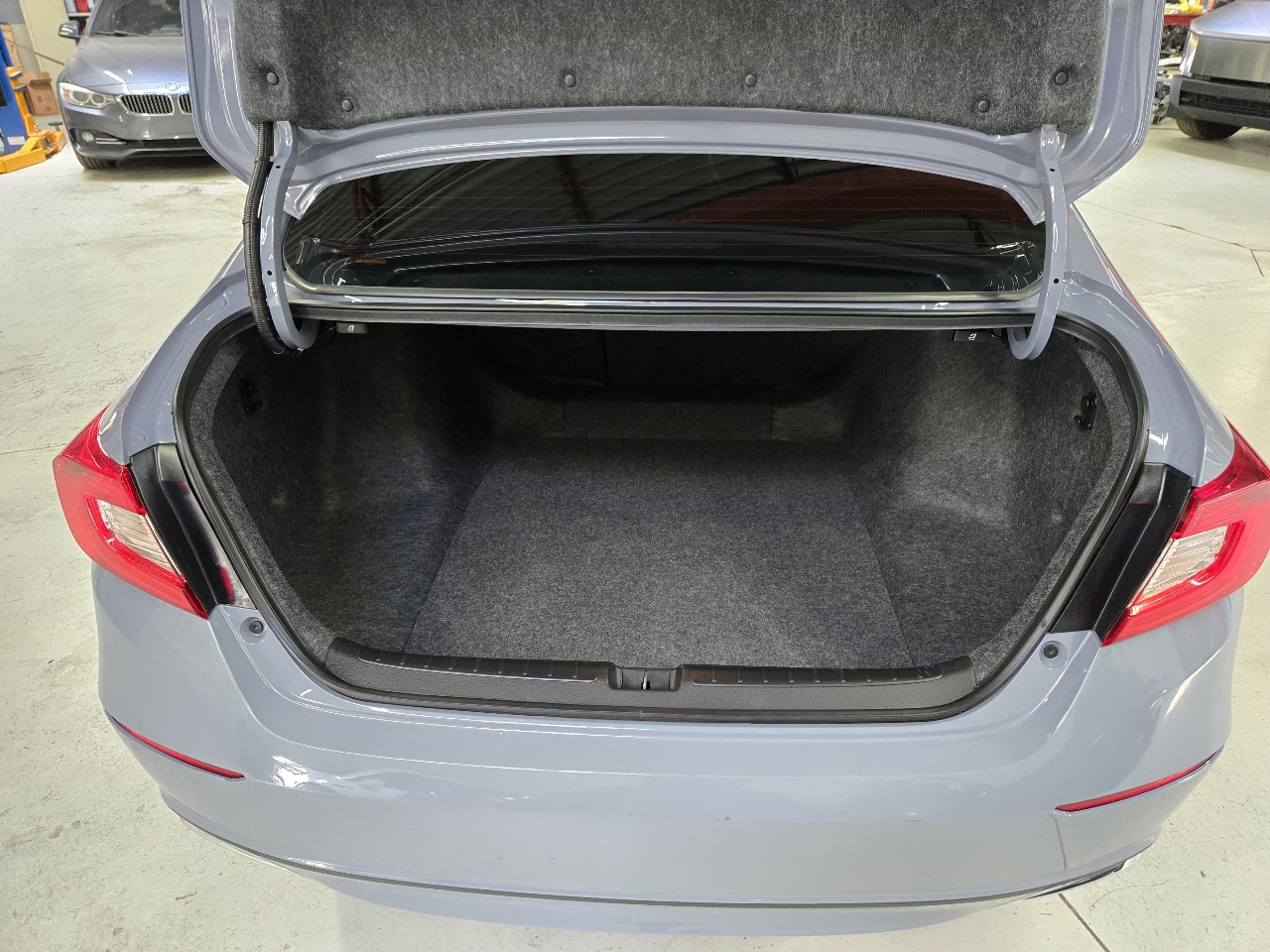 2022 Honda Accord Hybrid Sport photo 22