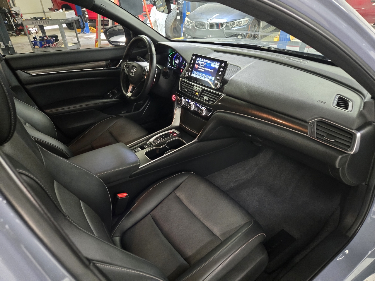 2022 Honda Accord Hybrid Sport photo 23