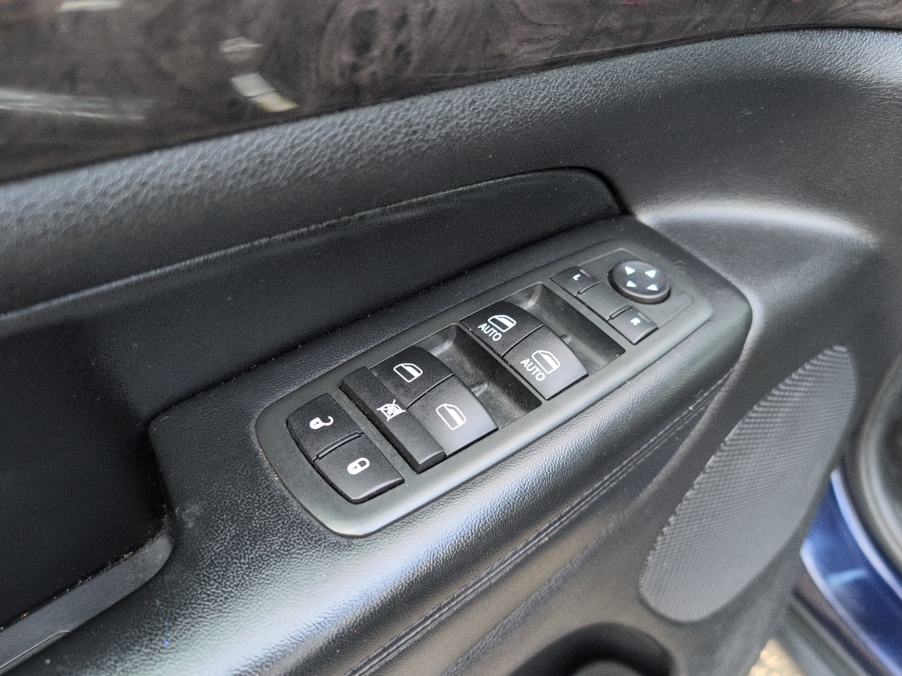 Jeep Grand Cherokee Laredo 4WD 2012