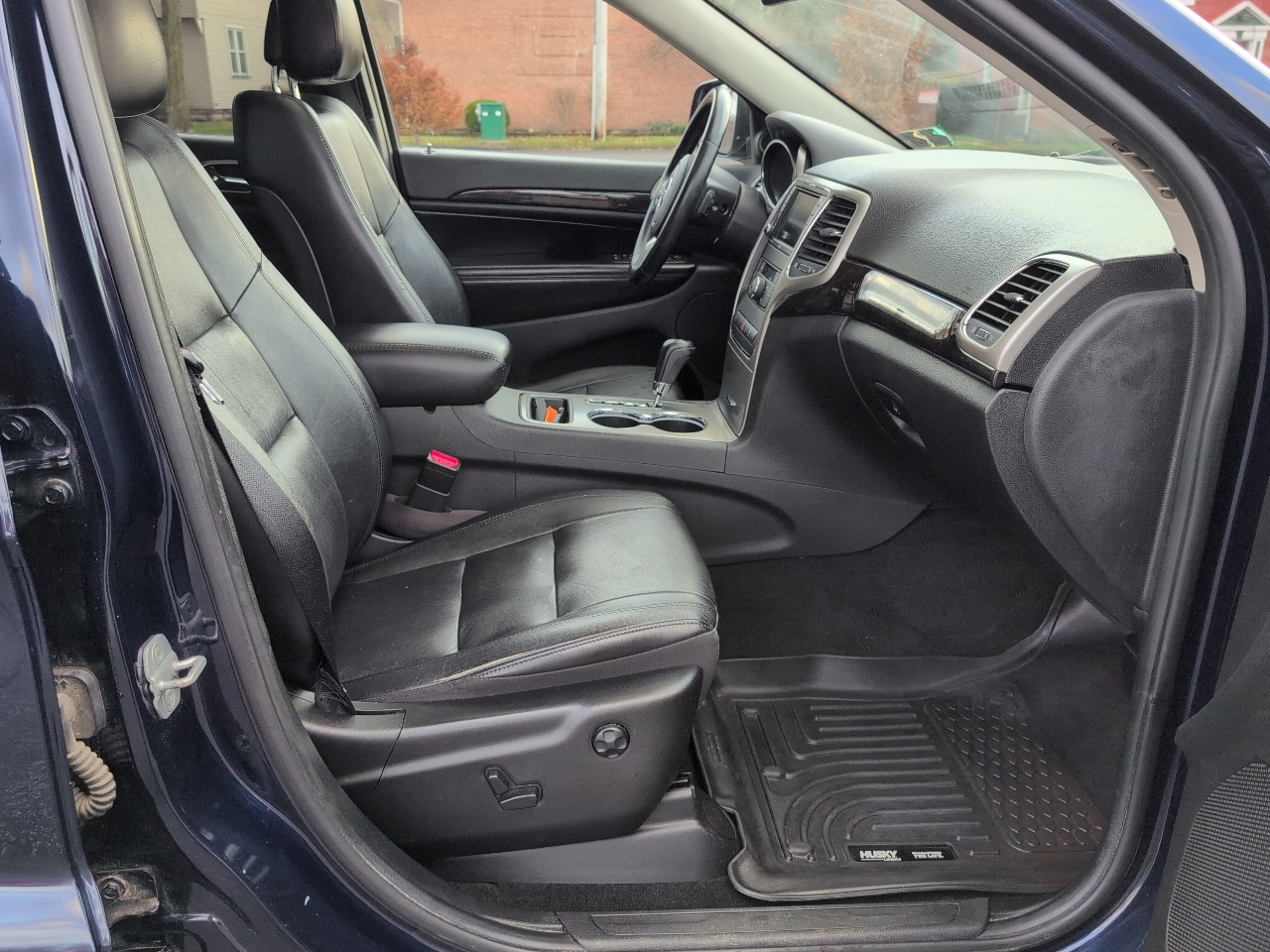 Jeep Grand Cherokee Laredo 4WD 2012