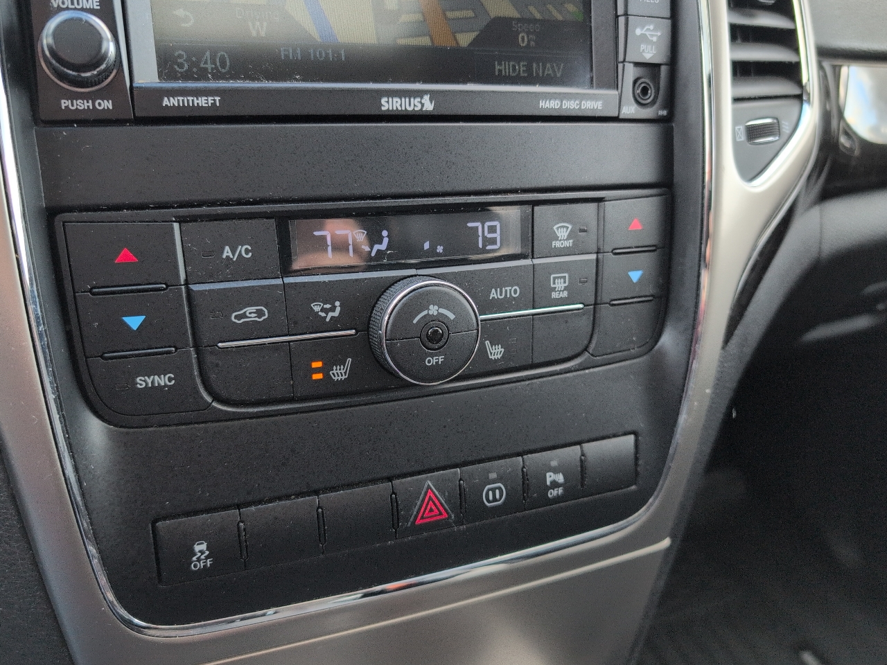 Jeep Grand Cherokee Laredo 4WD 2012