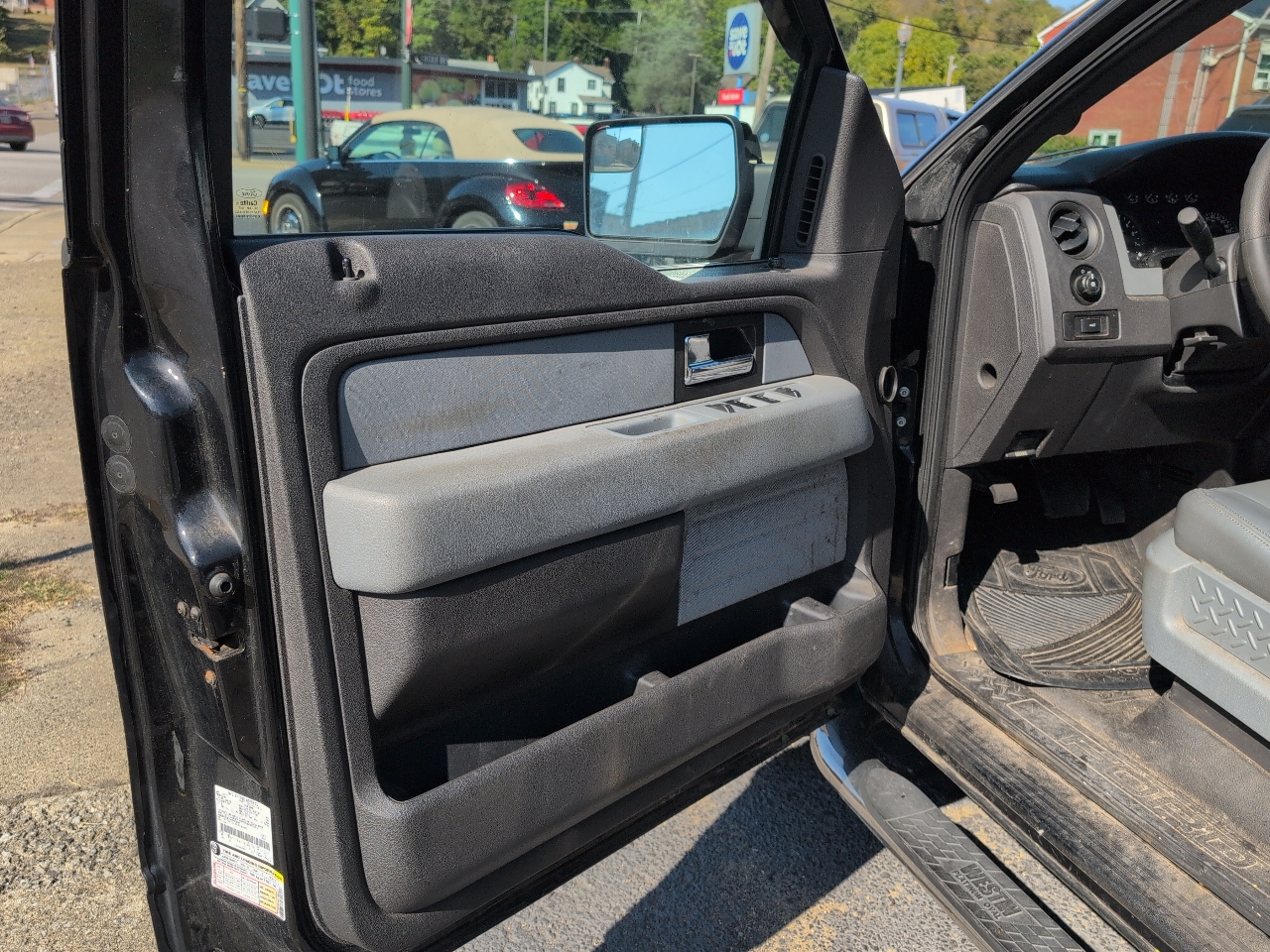 Ford F-150 XL SuperCrew 2WD 2012 Ford F-150 XL SuperCrew 2WD 2012