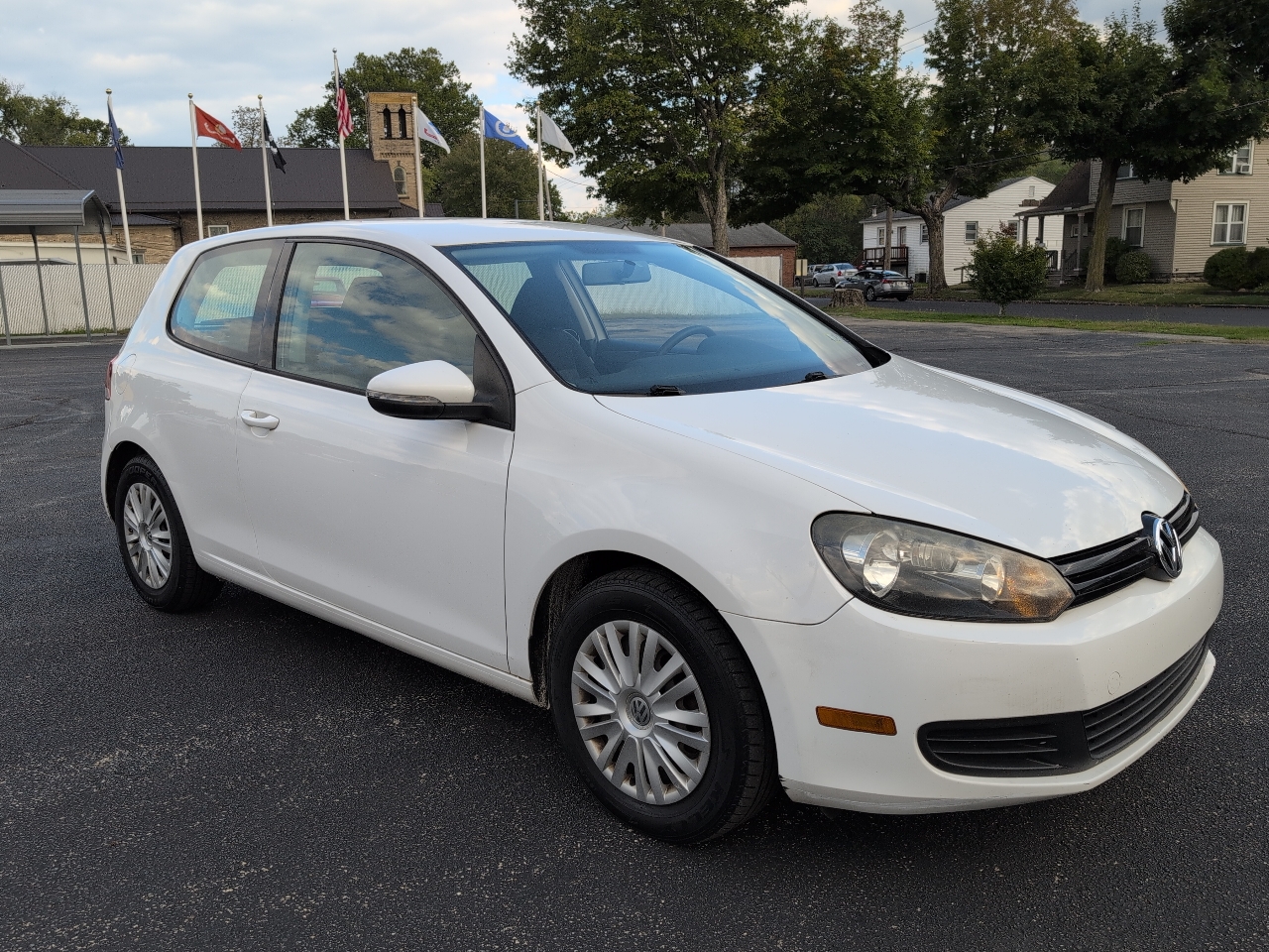 2010 Volkswagen Golf 2.5L photo 3