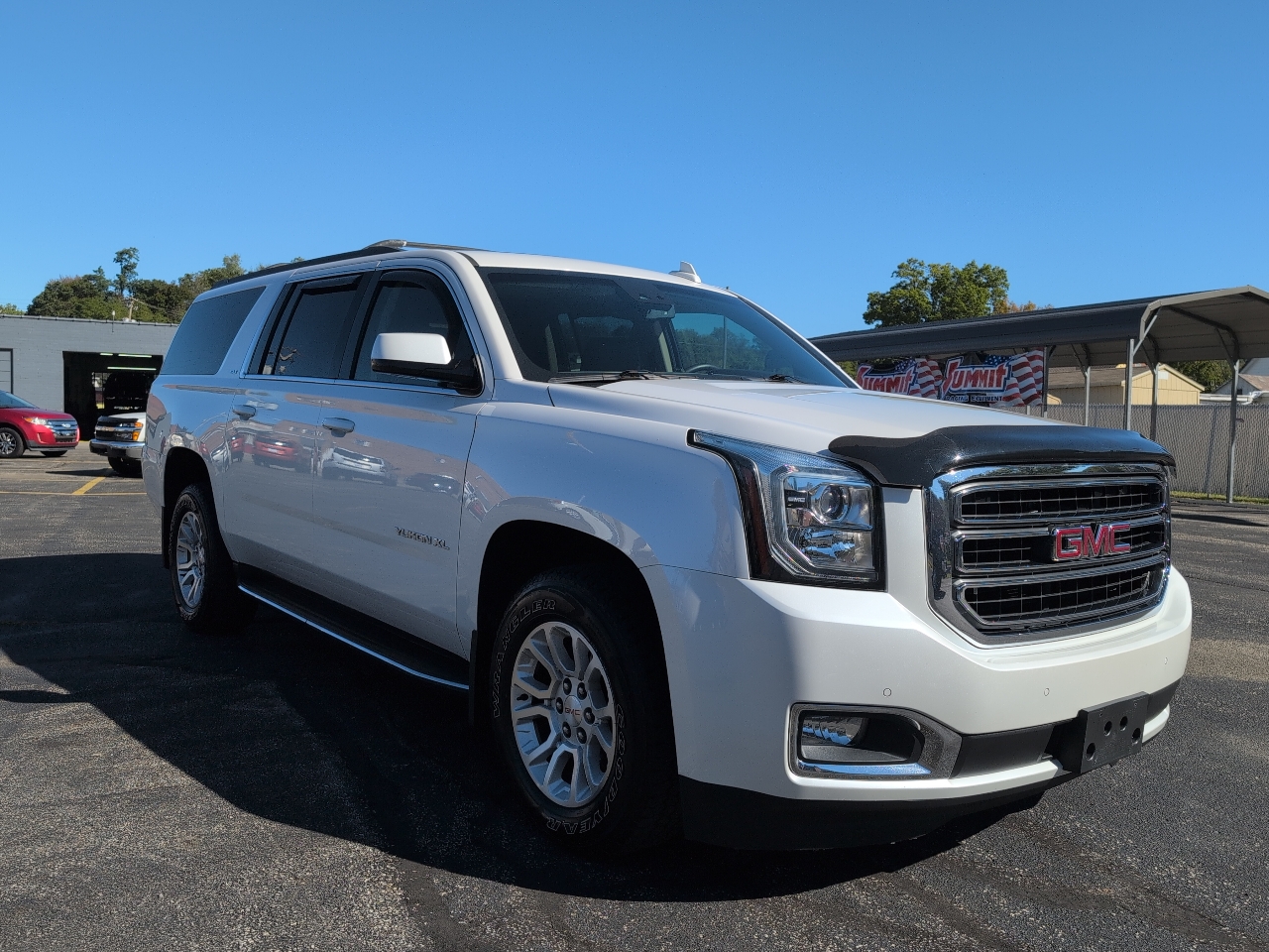 2017 Gmc Yukon XL SLT photo 3