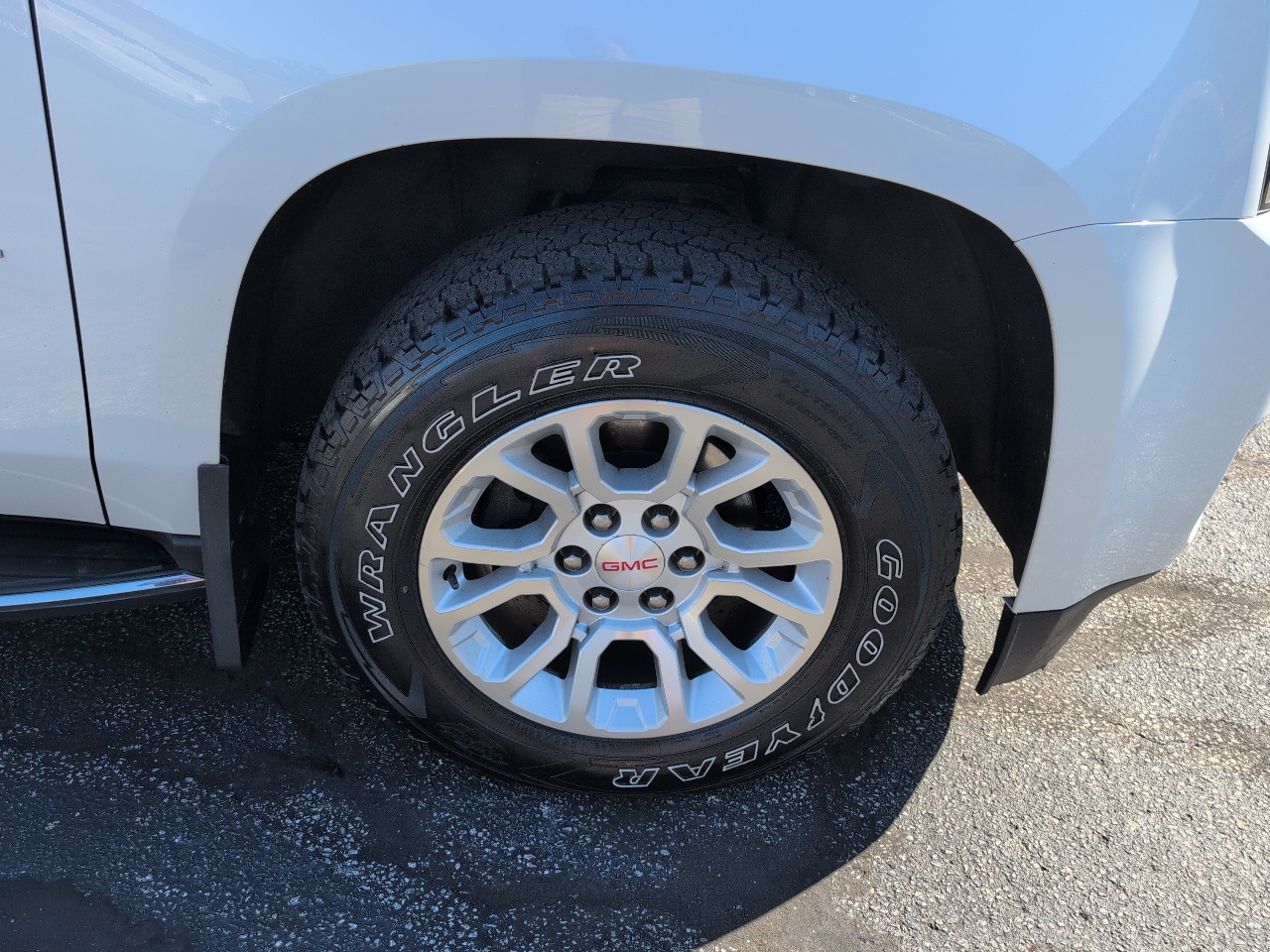 2017 Gmc Yukon XL SLT photo 26