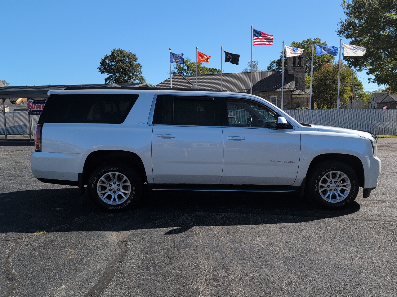 2017 Gmc Yukon XL SLT photo 29