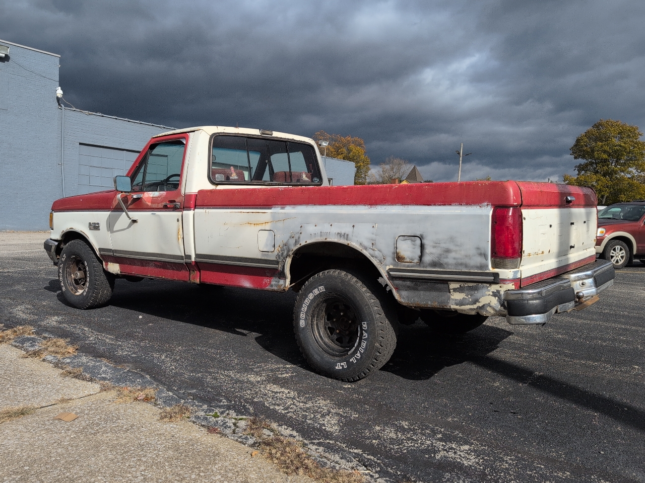Ford F-150 Lariat Reg. Cab Long Bed 4WD 1989 Ford F-150 Lariat Reg. Cab Long Bed 4WD 1989