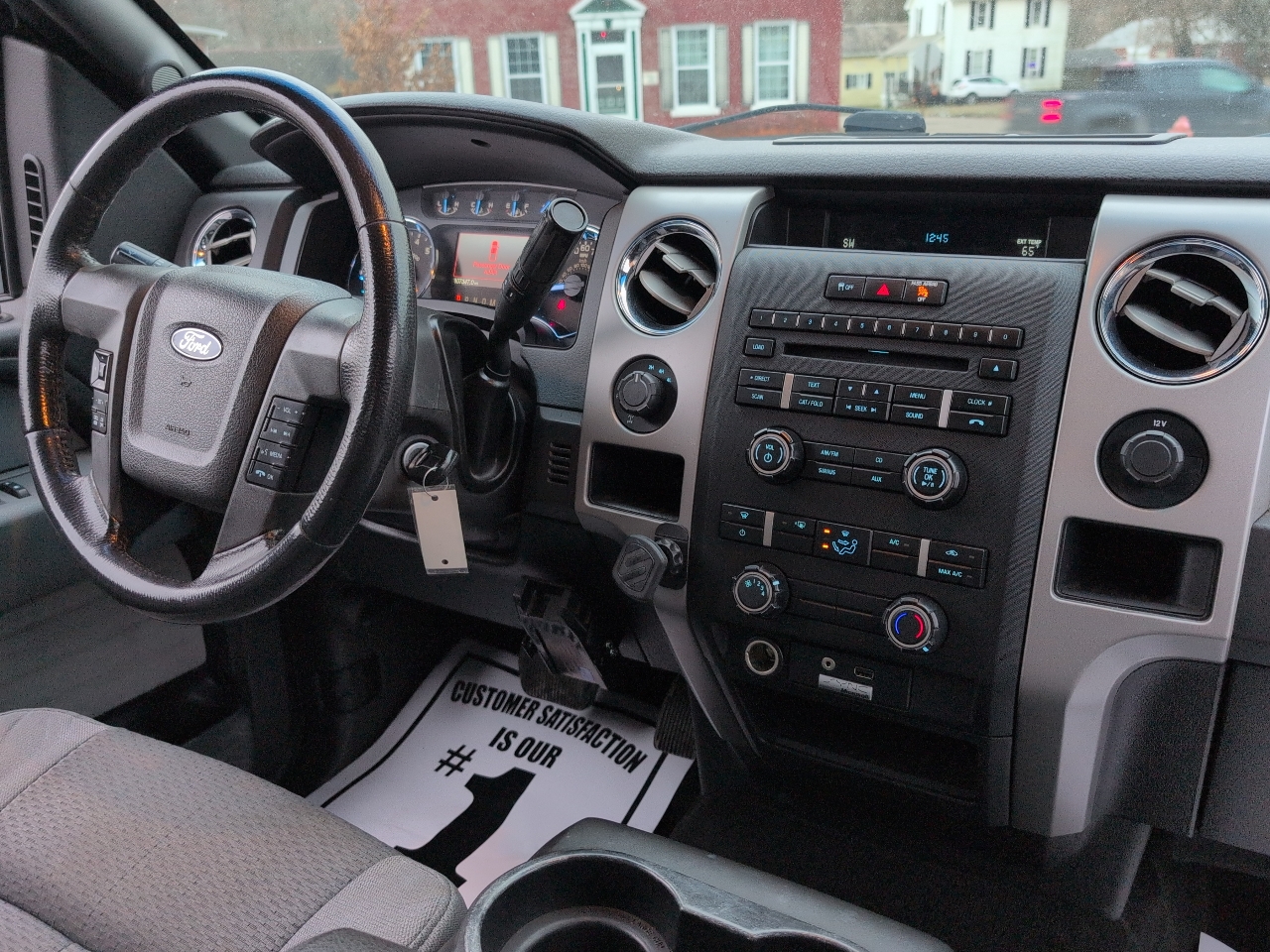 Ford F-150 SuperCrew 4WD 2012