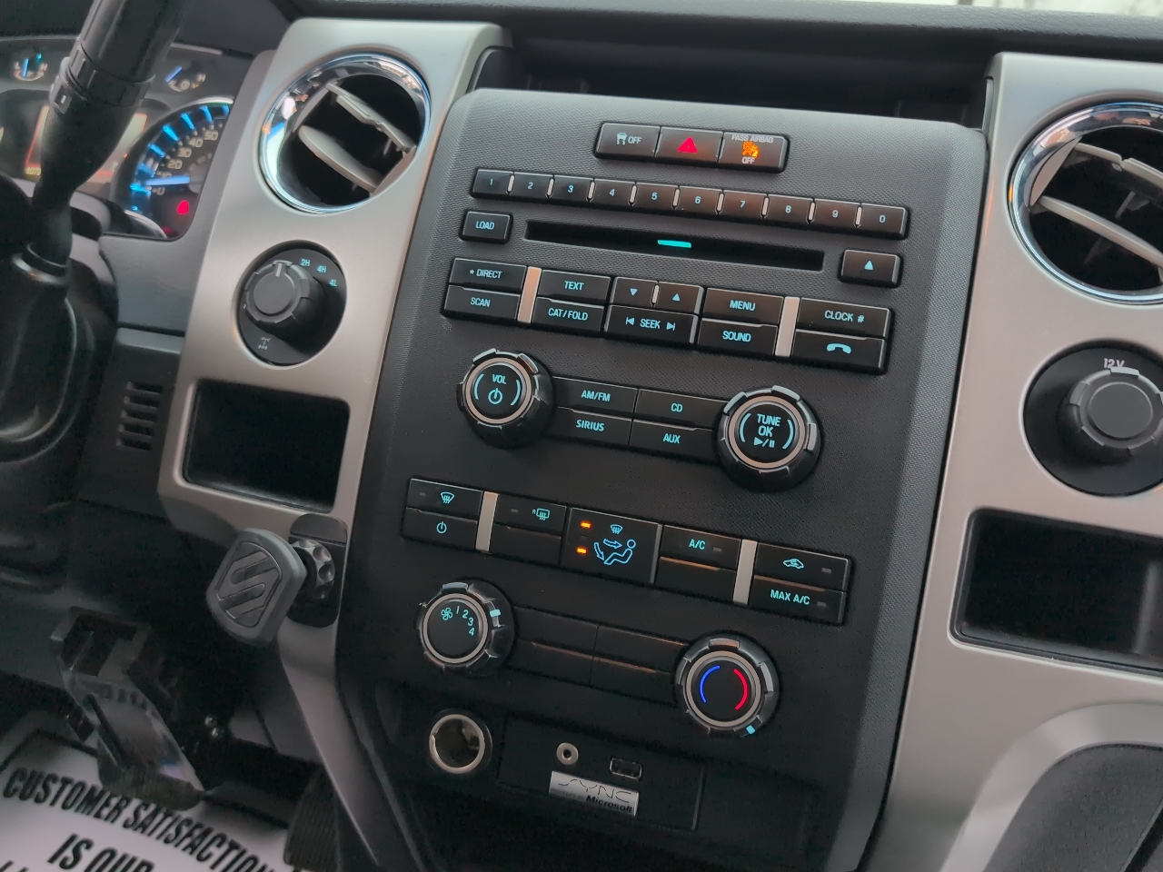 Ford F-150 SuperCrew 4WD 2012