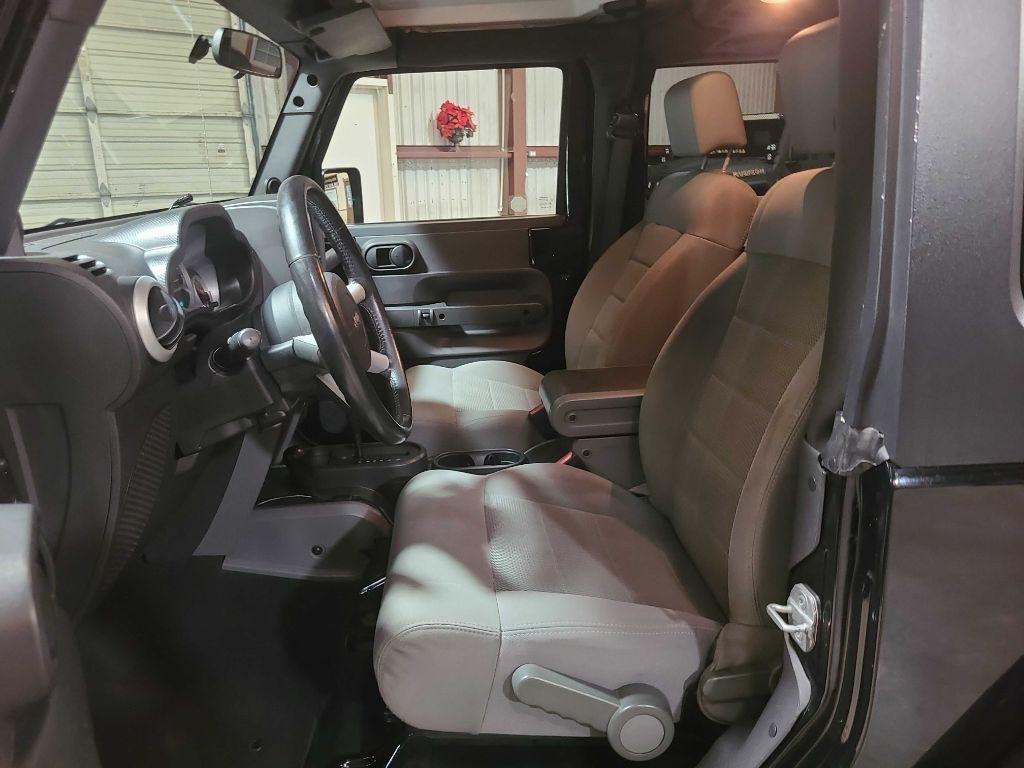 Jeep Wrangler 4WD 2dr Sahara 2008