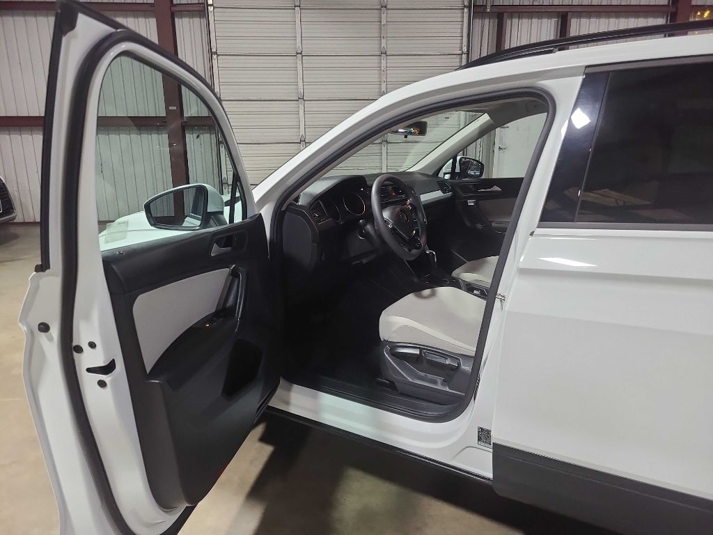 Volkswagen Tiguan 2.0T S FWD 2019