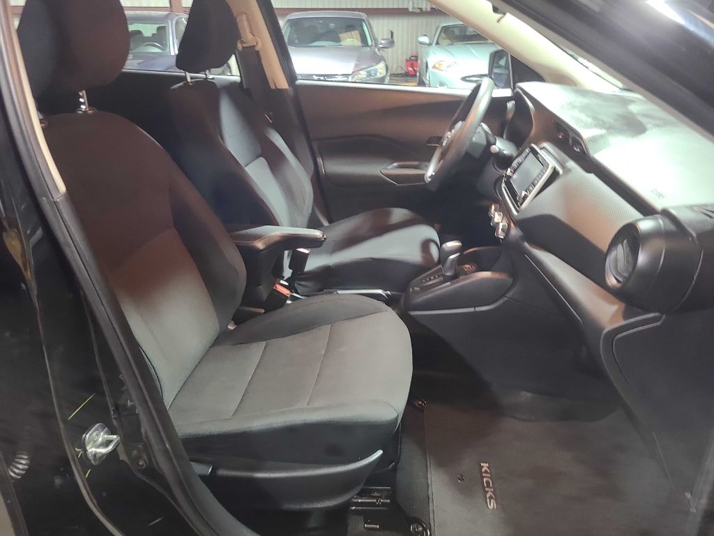 Nissan Kicks S FWD 2024