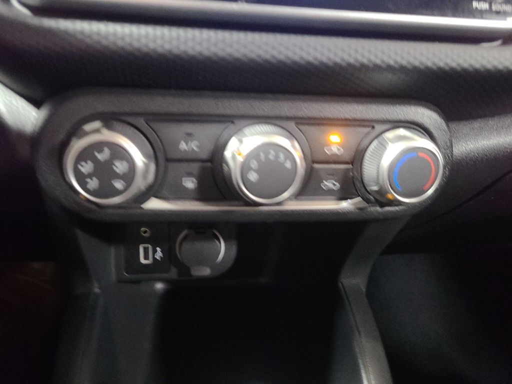 Nissan Kicks S FWD 2024