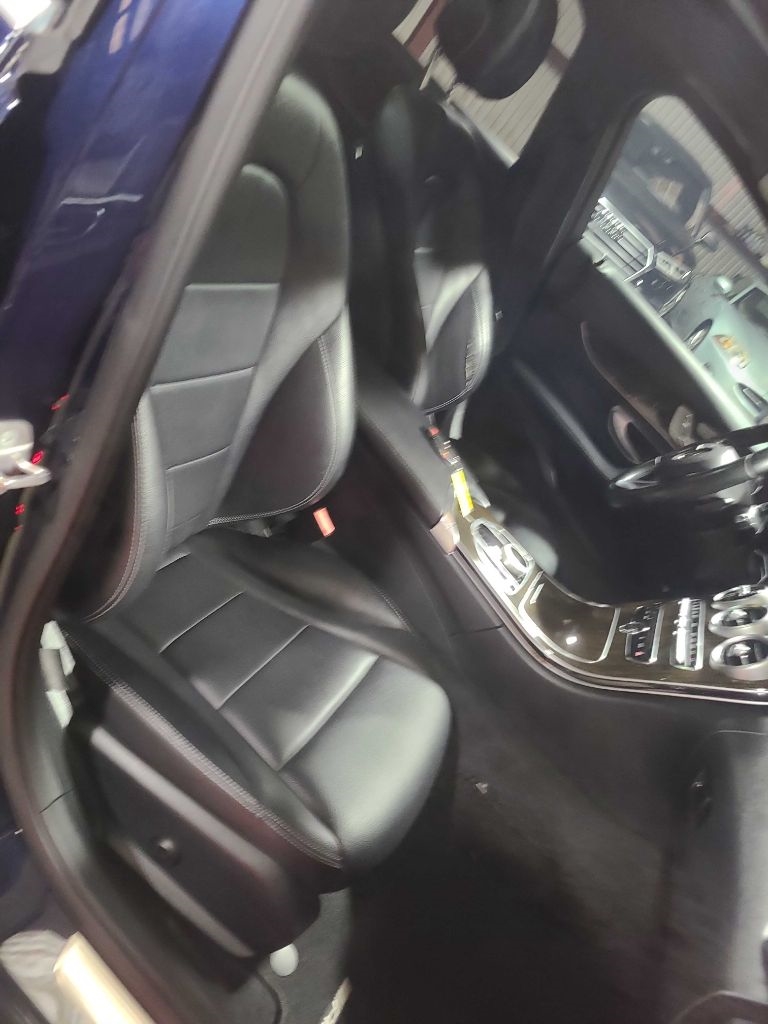 Mercedes-Benz C-Class C 300 4MATIC Sedan 2017