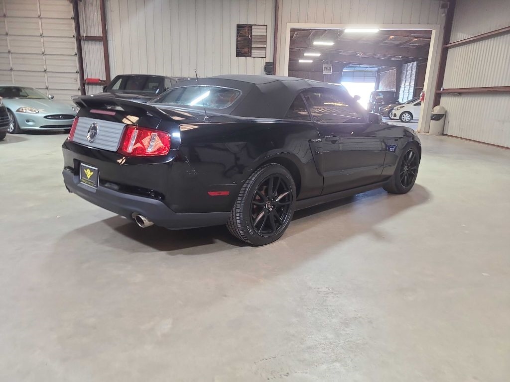 Ford Mustang 2dr Conv GT 2010