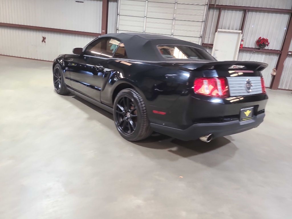 Ford Mustang 2dr Conv GT 2010