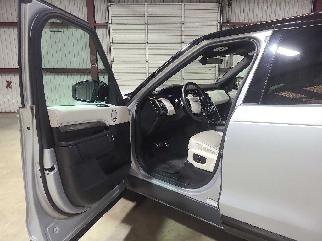 Land Rover Discovery HSE Luxury V6 Supercharged 2020