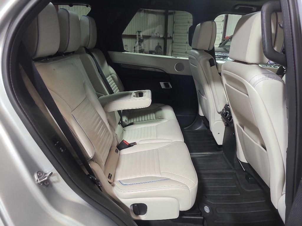 Land Rover Discovery HSE Luxury V6 Supercharged 2020