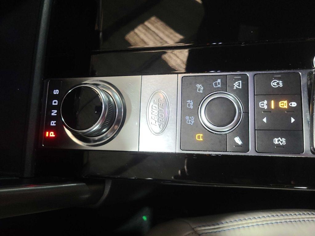 Land Rover Discovery HSE Luxury V6 Supercharged 2020