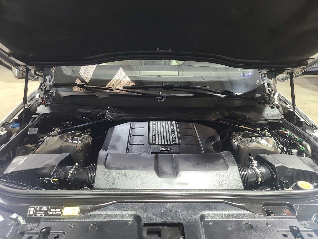 Land Rover Discovery HSE Luxury V6 Supercharged 2020