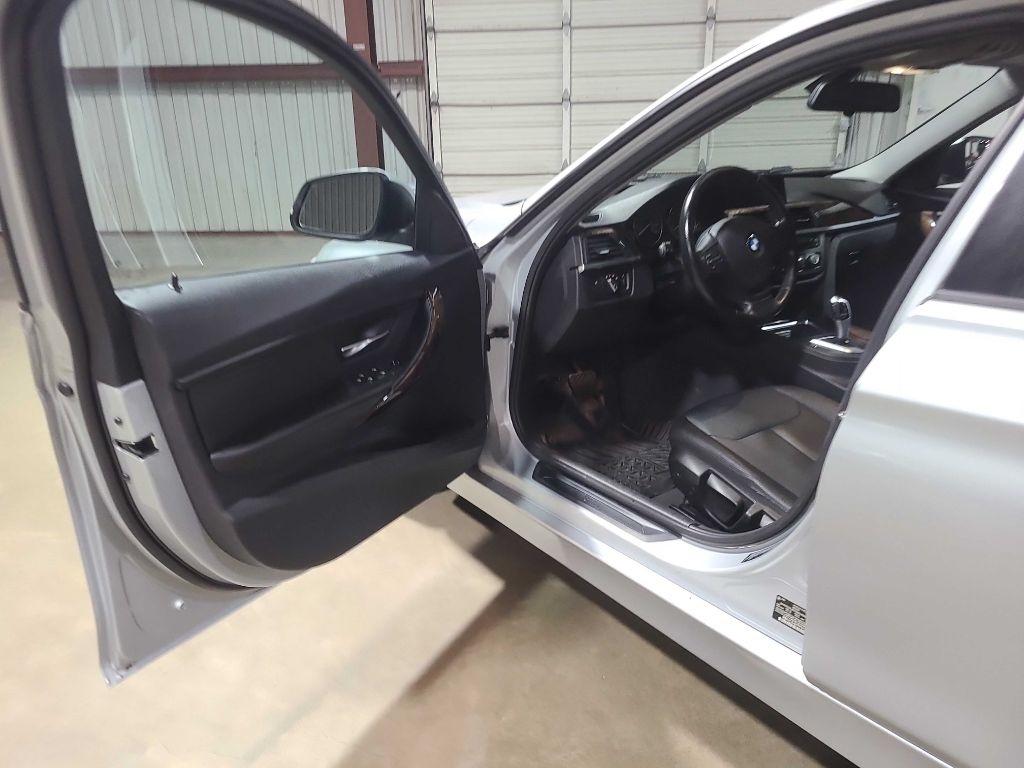 BMW 3 Series 4dr Sdn 320i xDrive AWD South Africa 2015