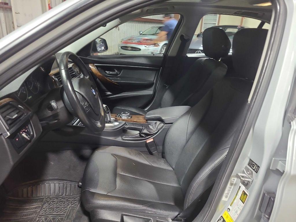 BMW 3 Series 4dr Sdn 320i xDrive AWD South Africa 2015