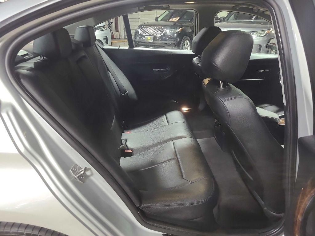 BMW 3 Series 4dr Sdn 320i xDrive AWD South Africa 2015