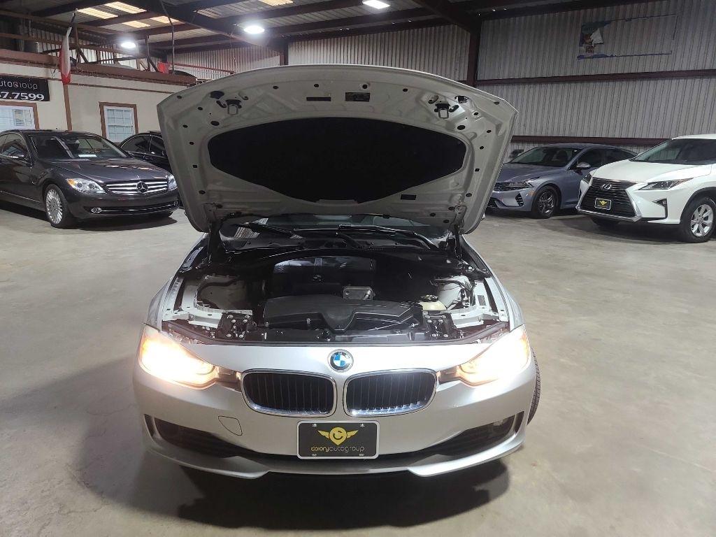 BMW 3 Series 4dr Sdn 320i xDrive AWD South Africa 2015