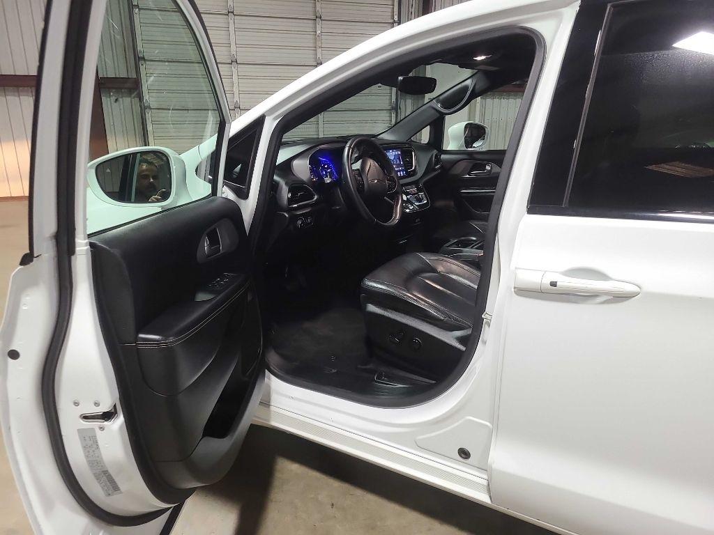 Chrysler Pacifica Touring L FWD 2018