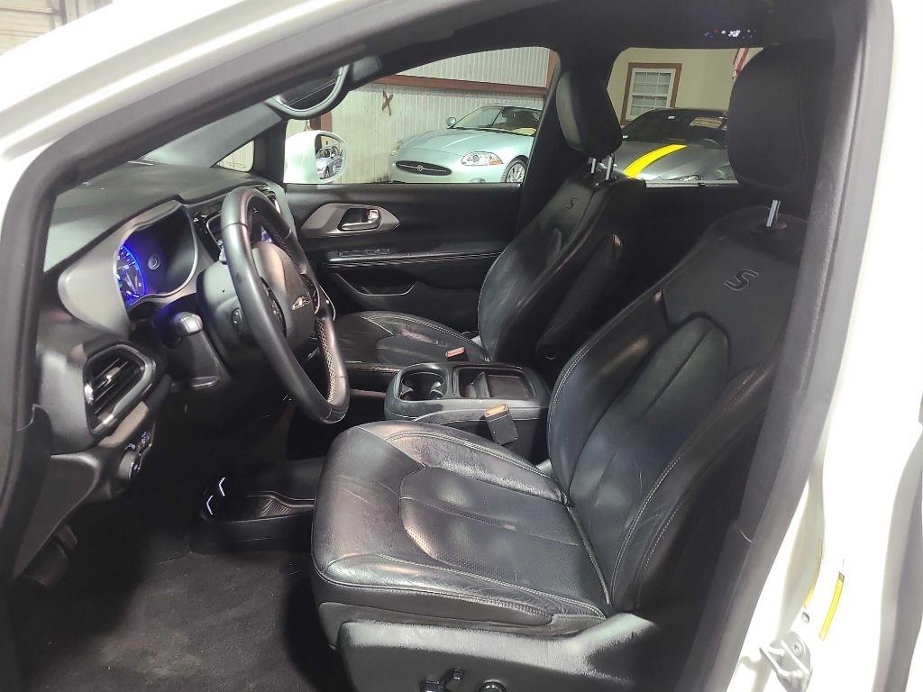 Chrysler Pacifica Touring L FWD 2018