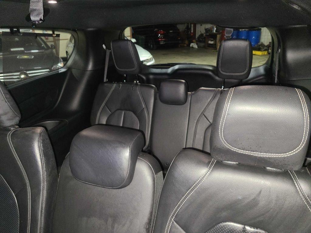 Chrysler Pacifica Touring L FWD 2018