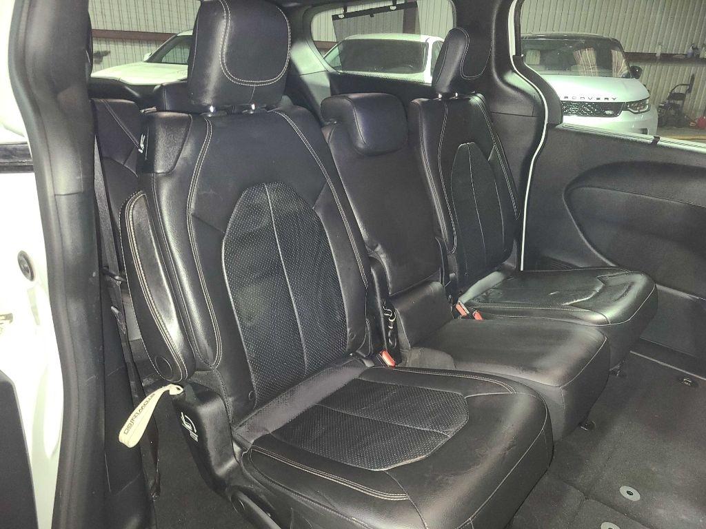 Chrysler Pacifica Touring L FWD 2018