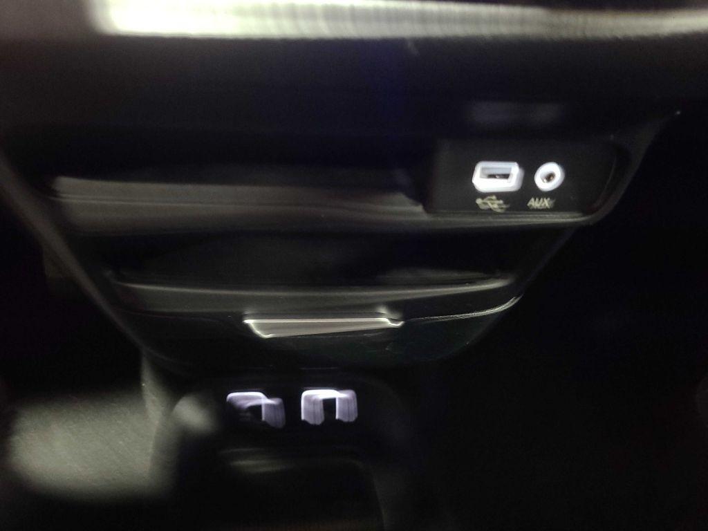 Chrysler Pacifica Touring L FWD 2018