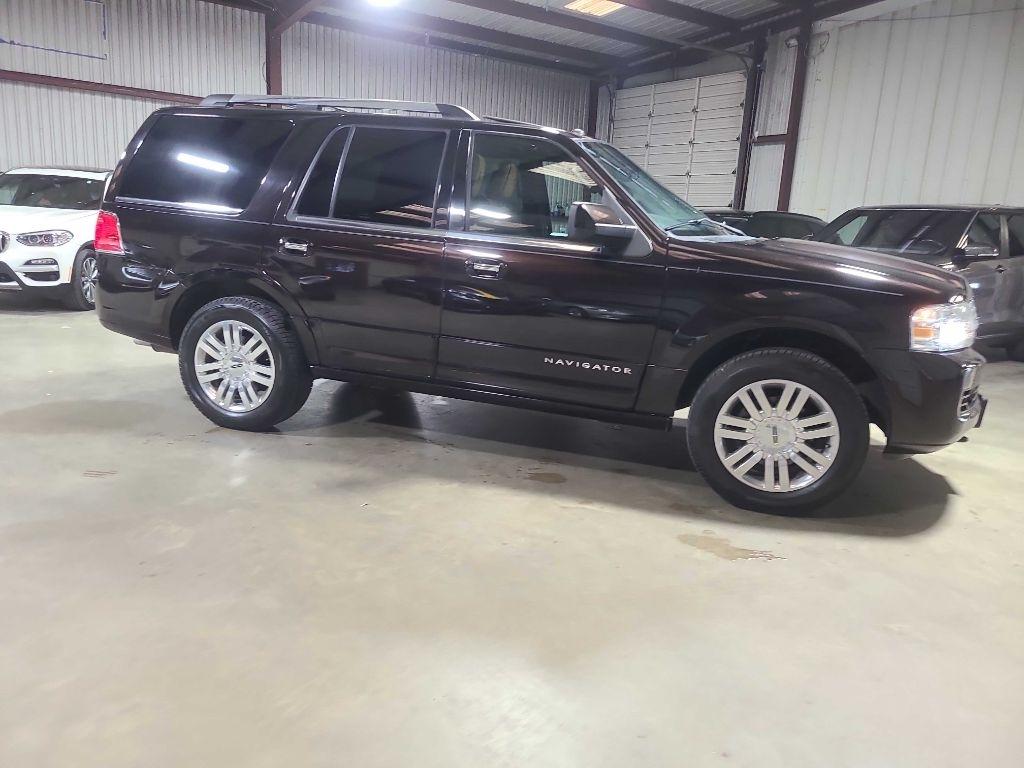 Lincoln Navigator 2WD 4dr 2013