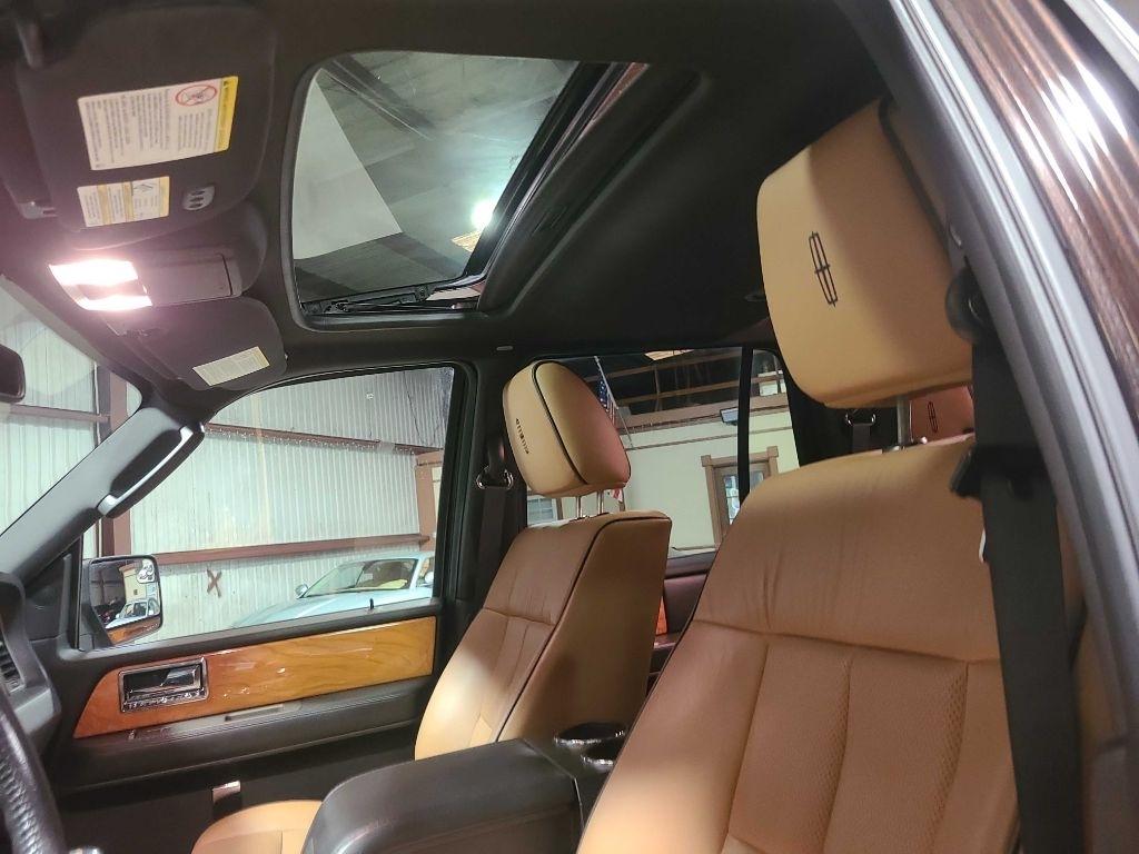 Lincoln Navigator 2WD 4dr 2013