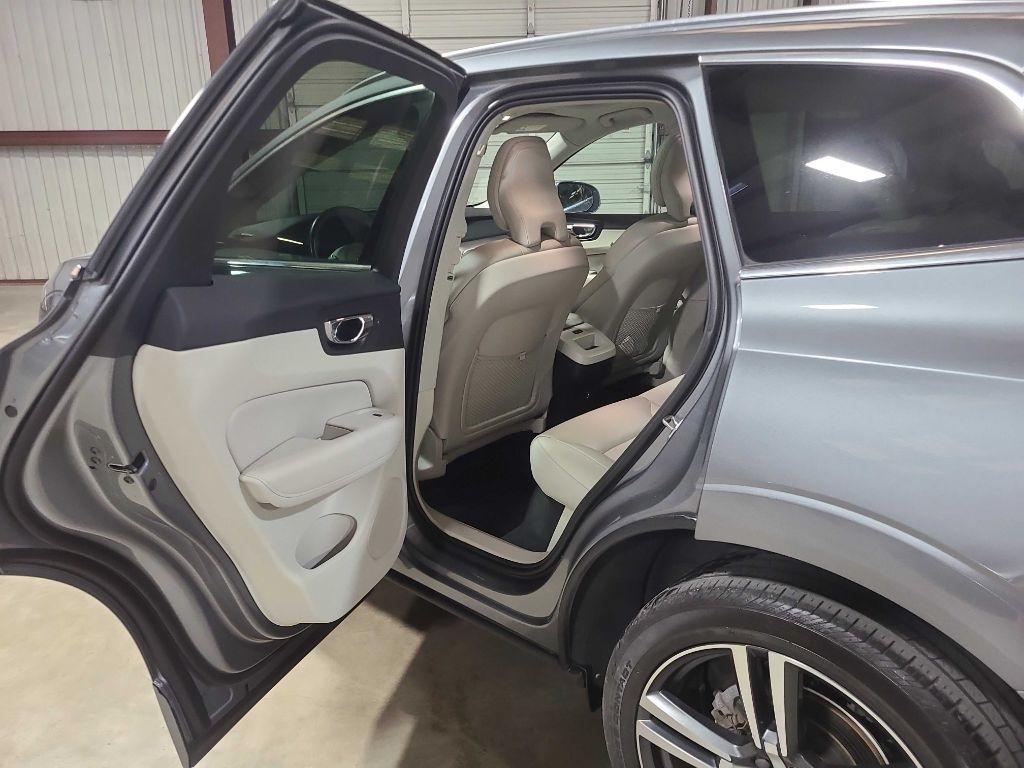 Volvo XC60 T5 AWD Momentum 2019