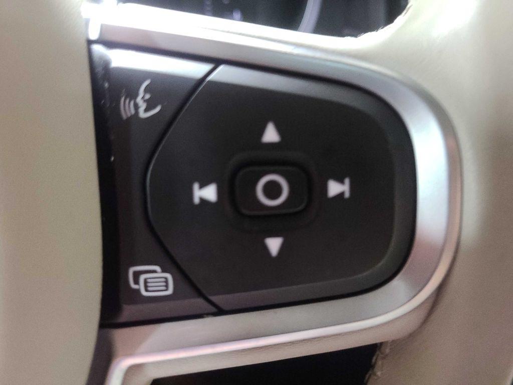 Volvo XC60 T5 AWD Momentum 2019