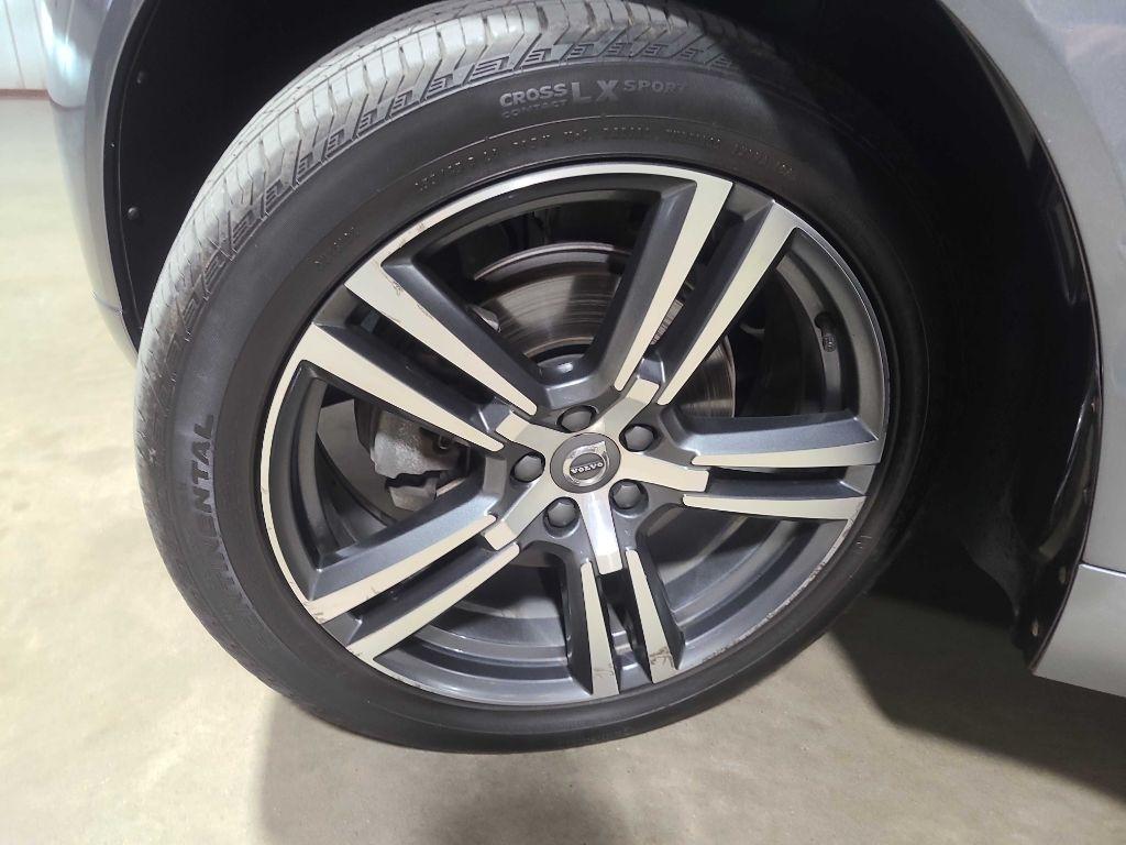 Volvo XC60 T5 AWD Momentum 2019