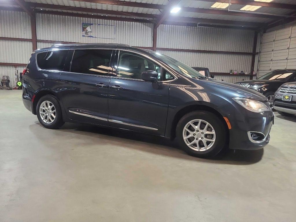 Chrysler Pacifica Touring L FWD 2020