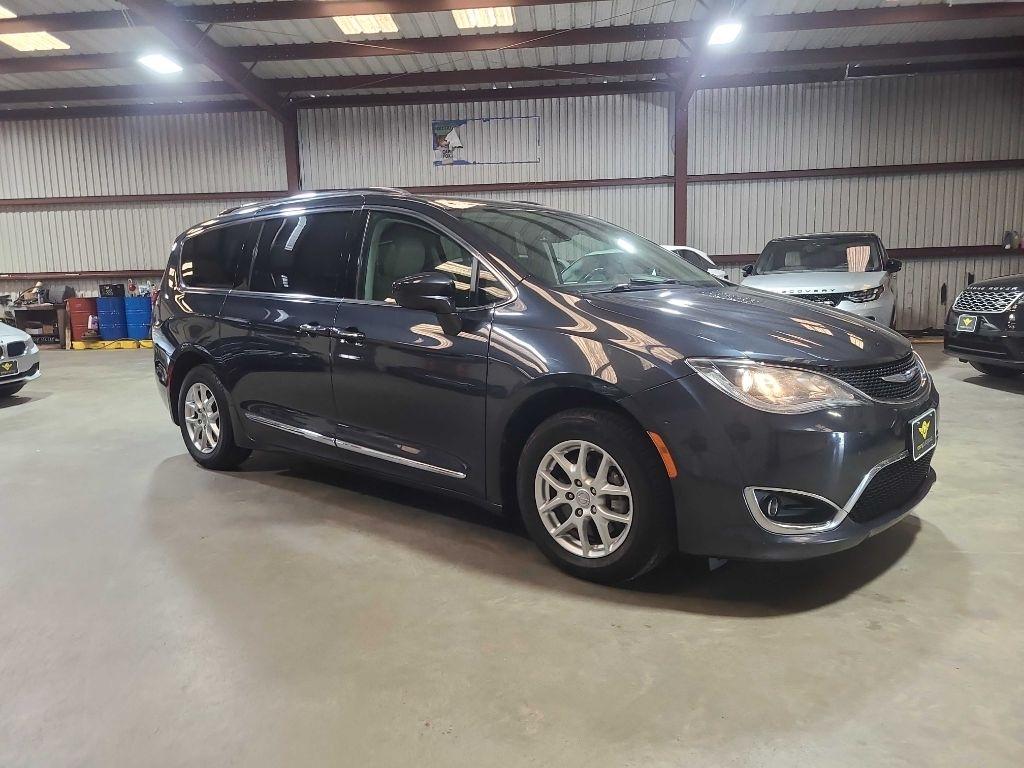 Chrysler Pacifica Touring L FWD 2020