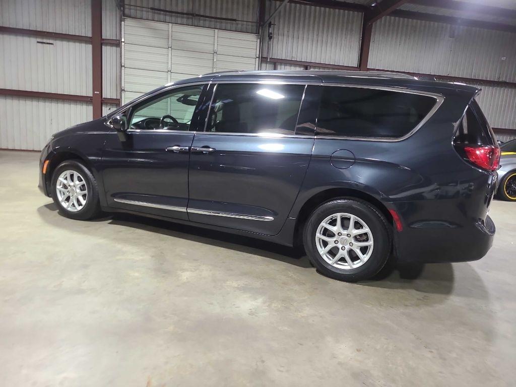 Chrysler Pacifica Touring L FWD 2020