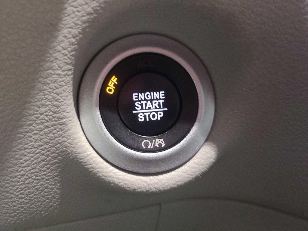 Chrysler Pacifica Touring L FWD 2020