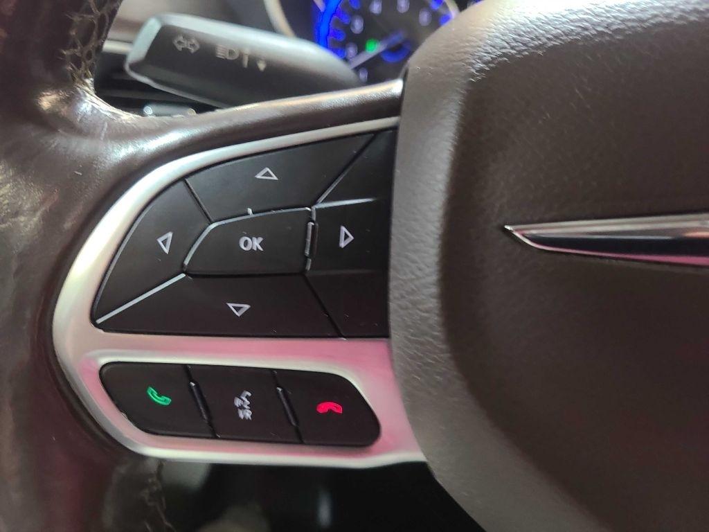 Chrysler Pacifica Touring L FWD 2020