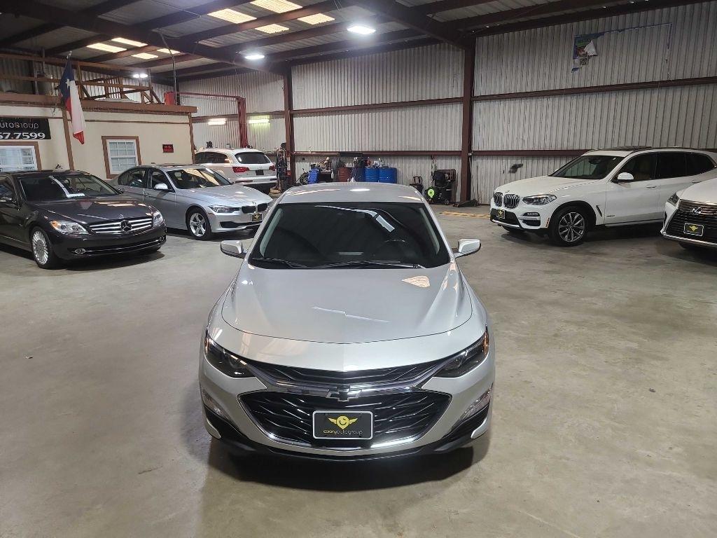 Chevrolet Malibu 4dr Sdn LT 2022