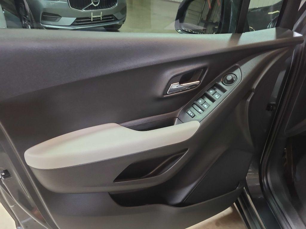 Chevrolet Trax FWD 4dr LS 2020